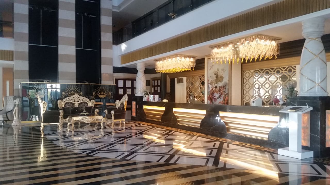 Lobby Mary Hotel Side