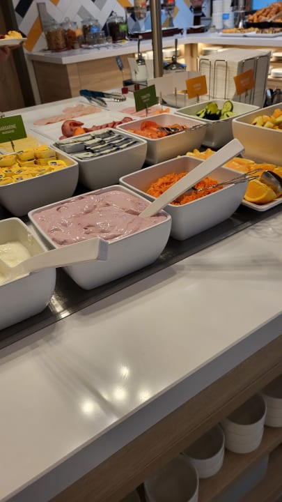 Gastro Hampton By Hilton Frankfurt Airport