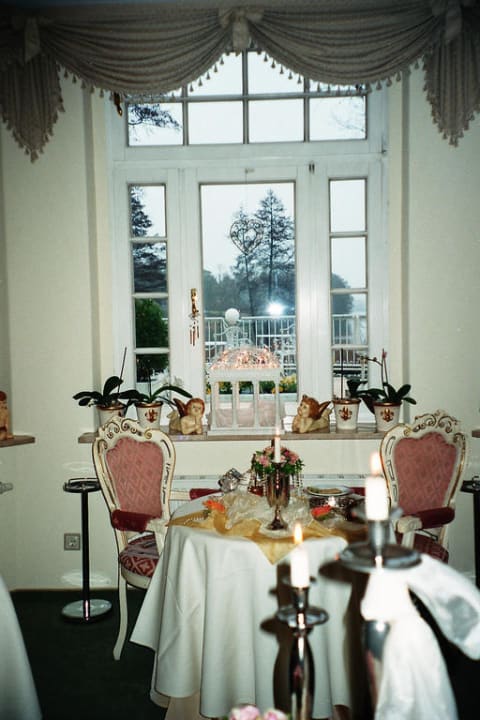 Liebevol lgedeckter Tisch Villa Contessa