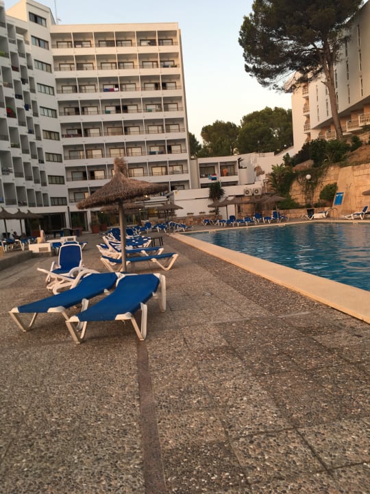 Pool Hotel Vibra Beverly Playa