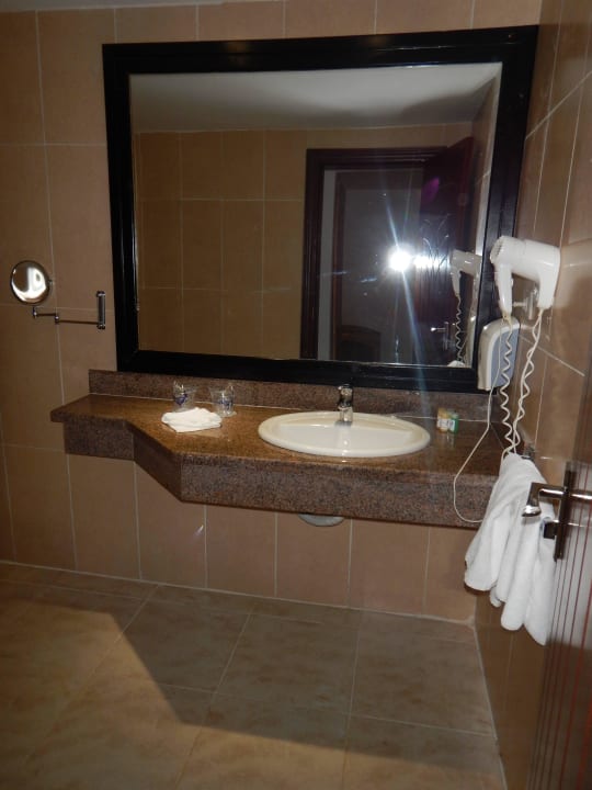 Bad Pickalbatros Alf Leila Wa Leila Resort - Neverland Hurghada