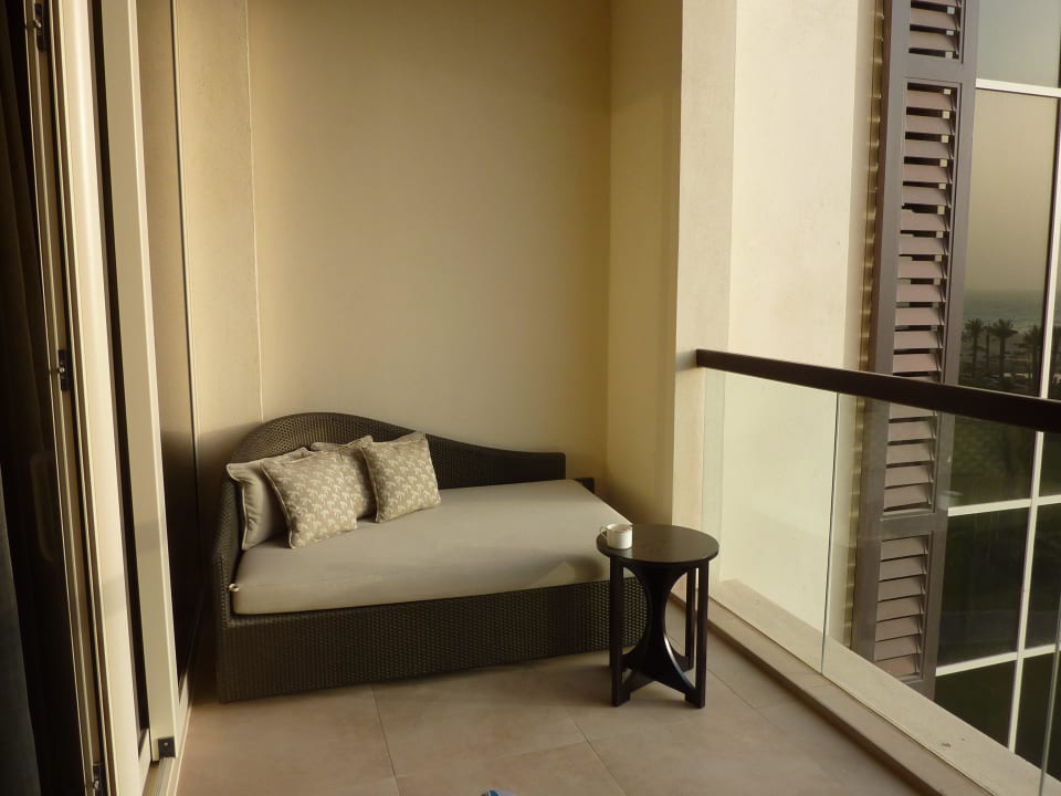 Balkon Park Hyatt Abu Dhabi Hotel and Villas