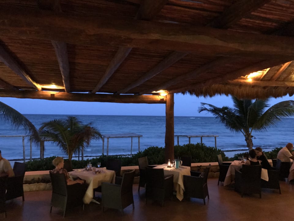 Restaurant Akumal Bay Beach & Wellness Resort