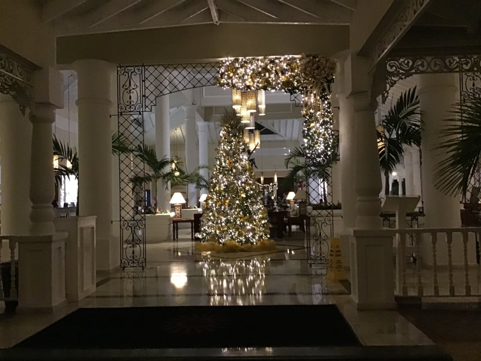 Lobby Bahia Principe Grand Aquamarine