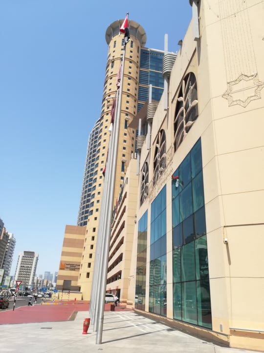 Ausblick Grand Millennium Al Wahda Abu Dhabi