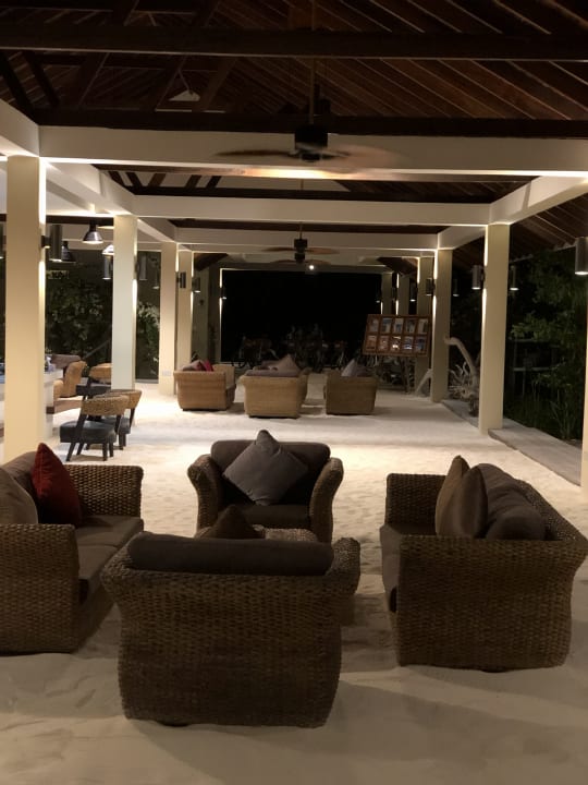 Lobby Hondaafushi Island Resort