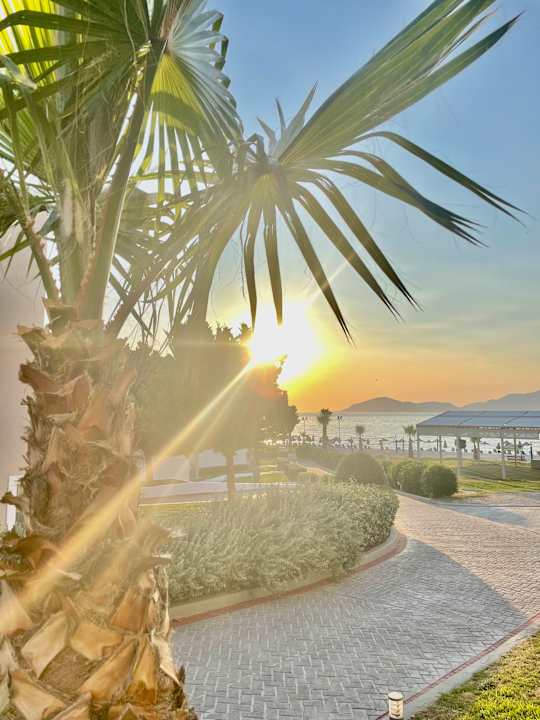 Außenansicht Atlantica Marmari Palace