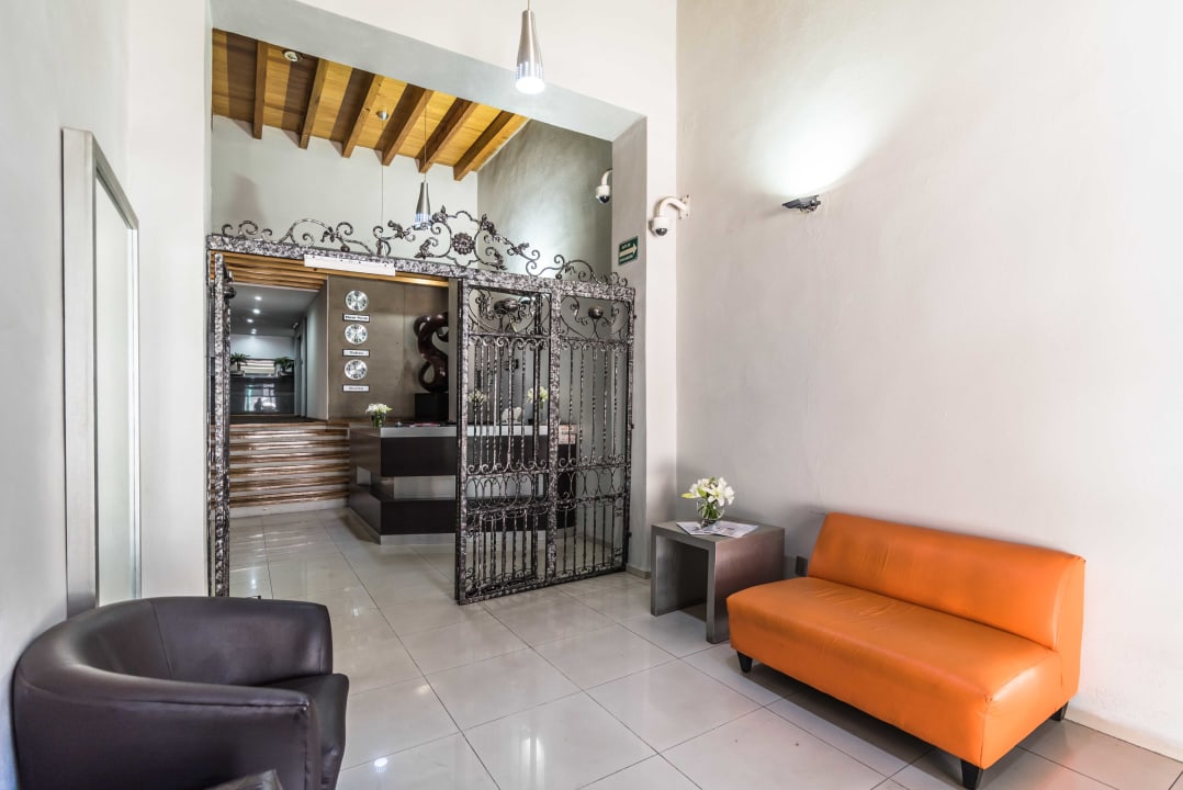 Lobby Exe Cities Reforma Hotel