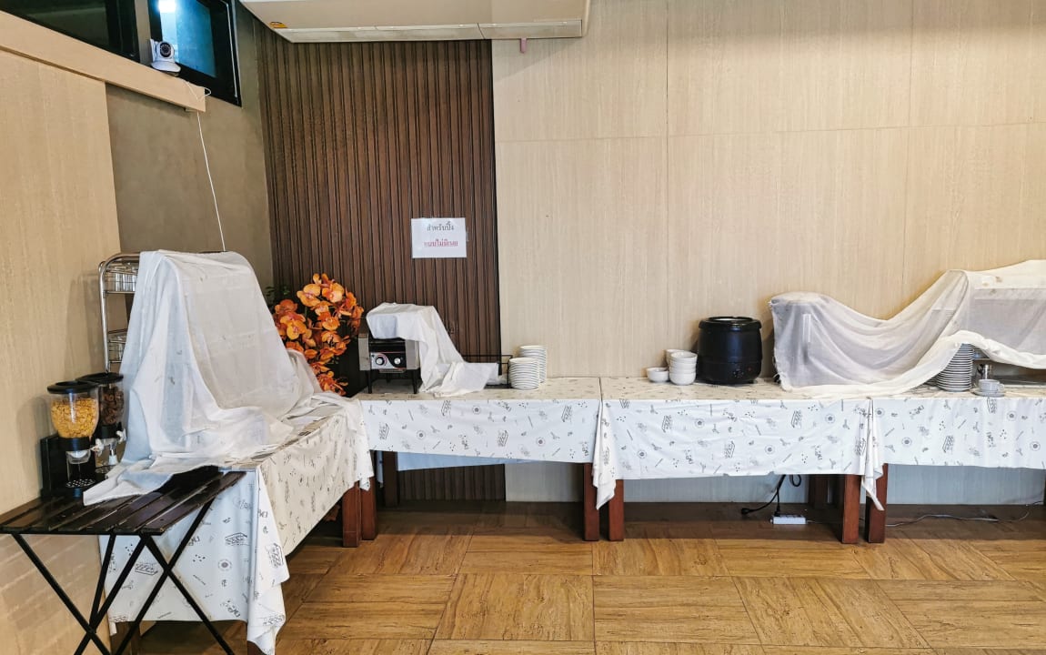 Gastro Irin Beach Cha-am