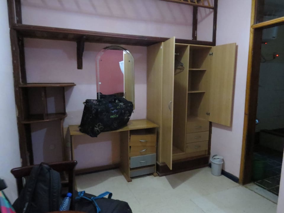 Schon alles etwas schief und in die Jahre gek, Jinka Resort