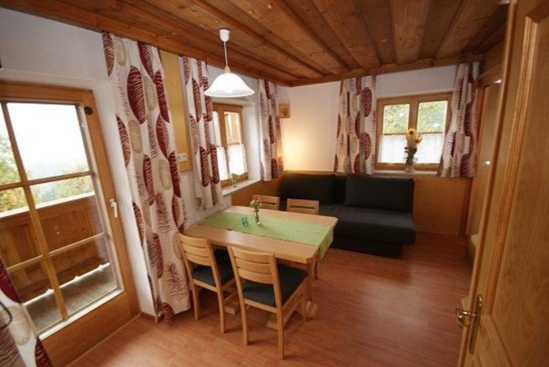 Wohnung Arnika Wohn-Schlafraum Unterdacheben /Apartments/Bauernhof