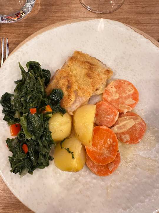 Gastro Jacaranda Luxury Resort