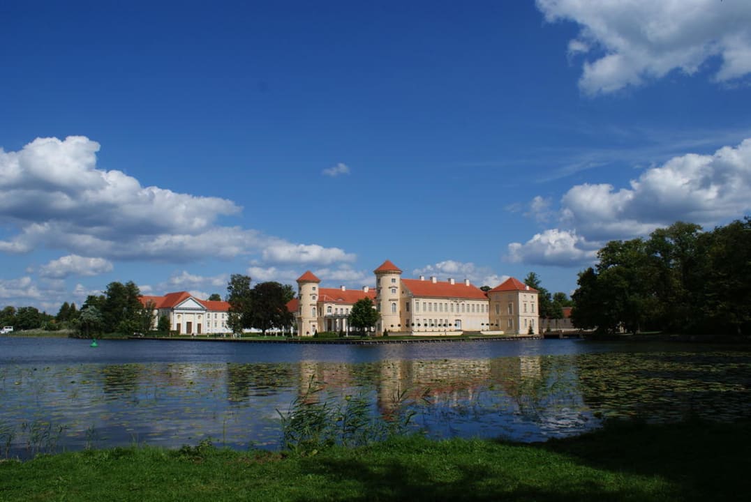 Rheinsberger Schloss Precise Resort Hafendorf Rheinsberg