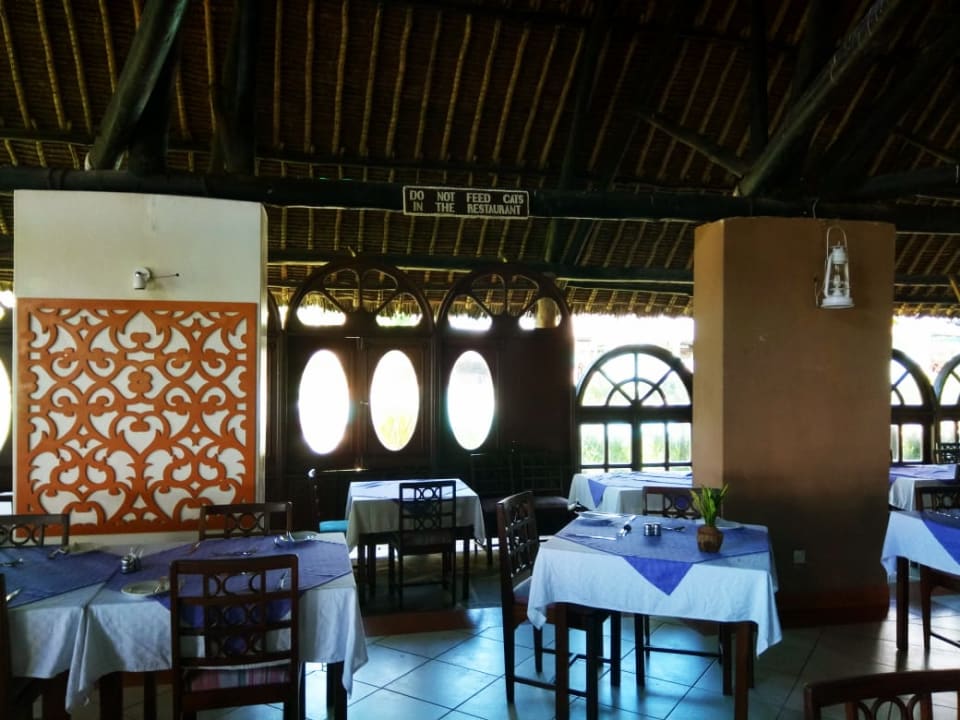 Gastro Neptune Village Beach Resort & Spa