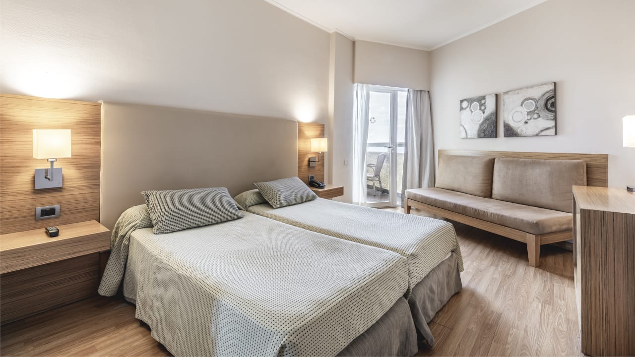 Zimmer Be Live Tenerife - Adults only