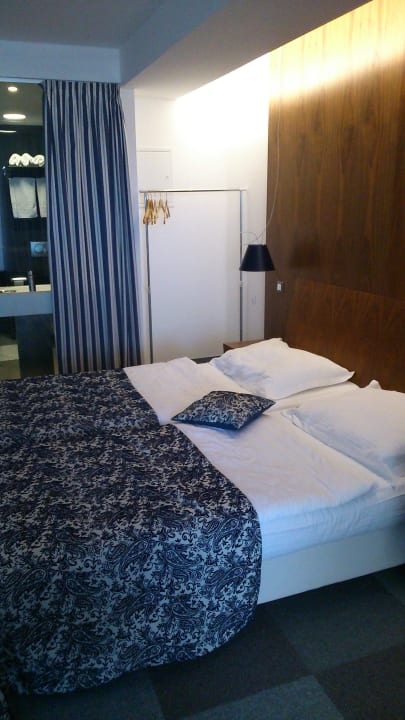 Das riesige bett Hotel IN Biograd