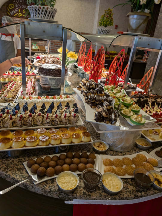 Gastro Telatiye Resort