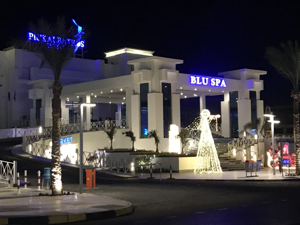 Außenansicht Pickalbatros Blu Spa Resort