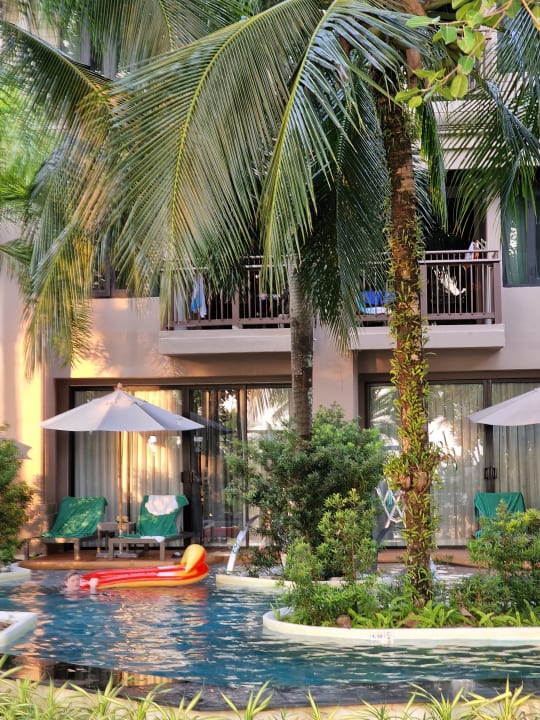 Pool La Flora Khao Lak