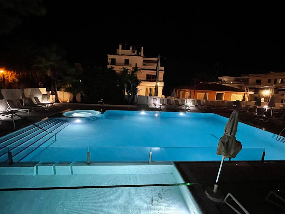 Pool Grupotel Farrutx