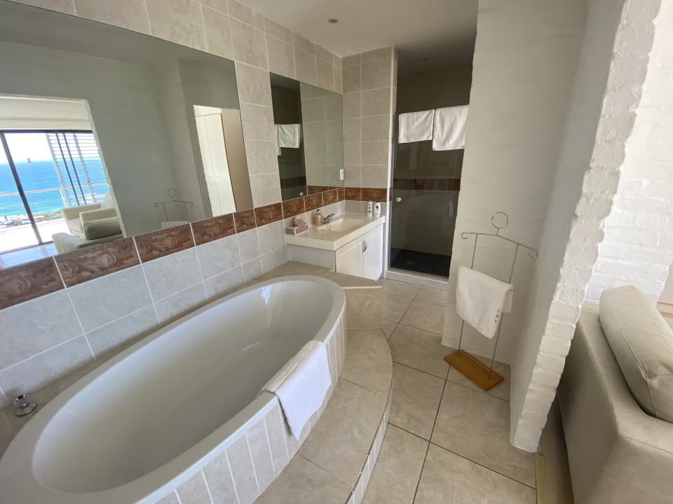 Zimmer Camps Bay Villa