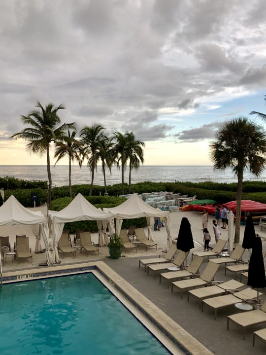 Pool Sundial Beach & Golf Resort