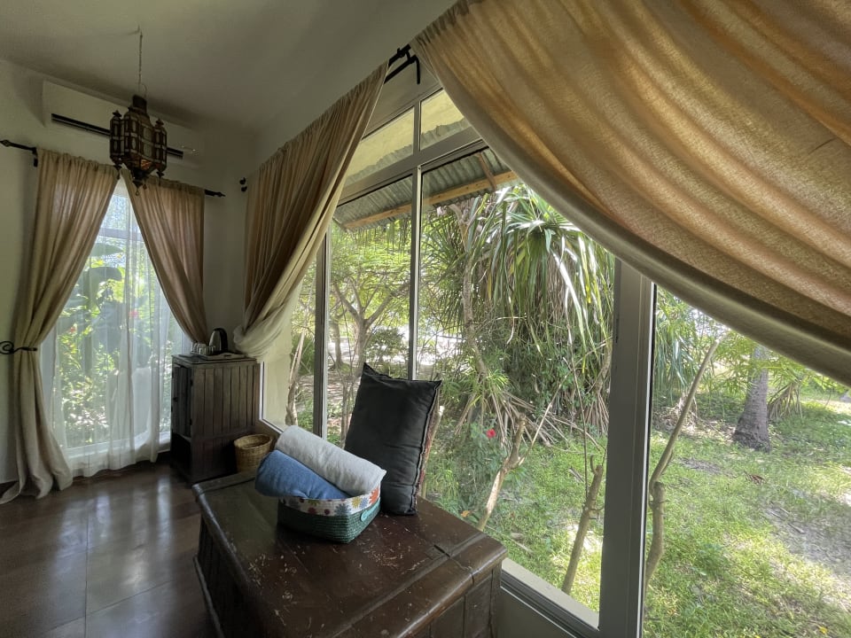 Zimmer Jafferji Beach Retreat