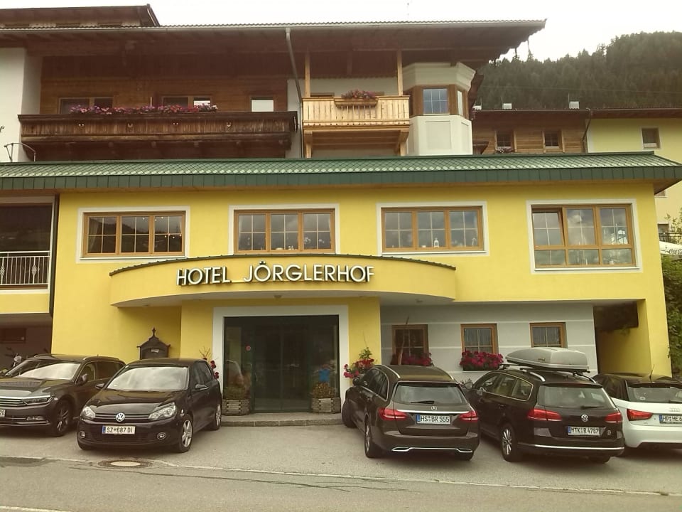 Hotel  vooraanzicht Hotel Jörglerhof