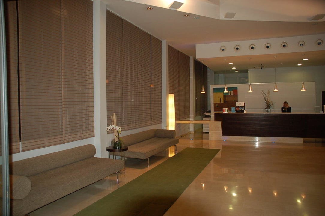 Rezeption NH Alicante