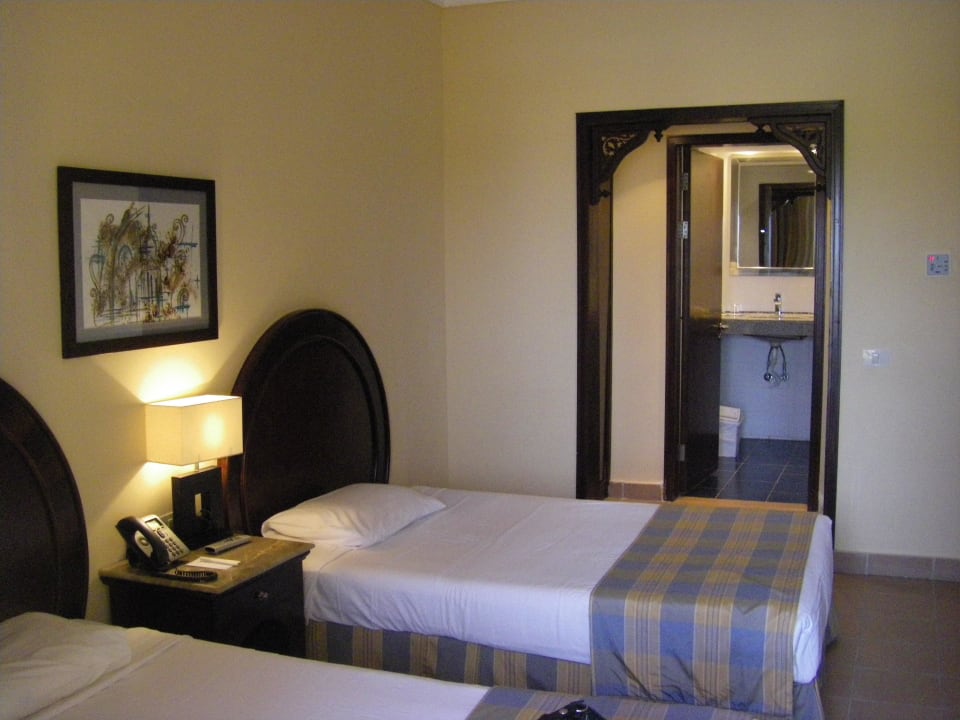 Einfach, aber alles da... Stella Beach Resort & Spa Makadi Bay