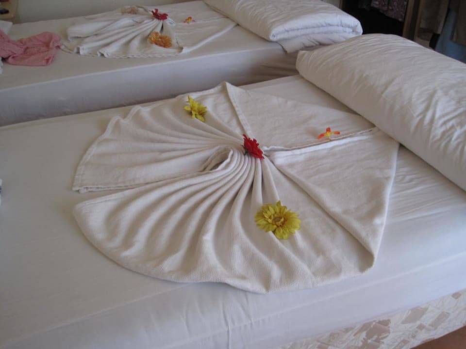Liebevoller Bettenbau Aska Hotel Just in Beach