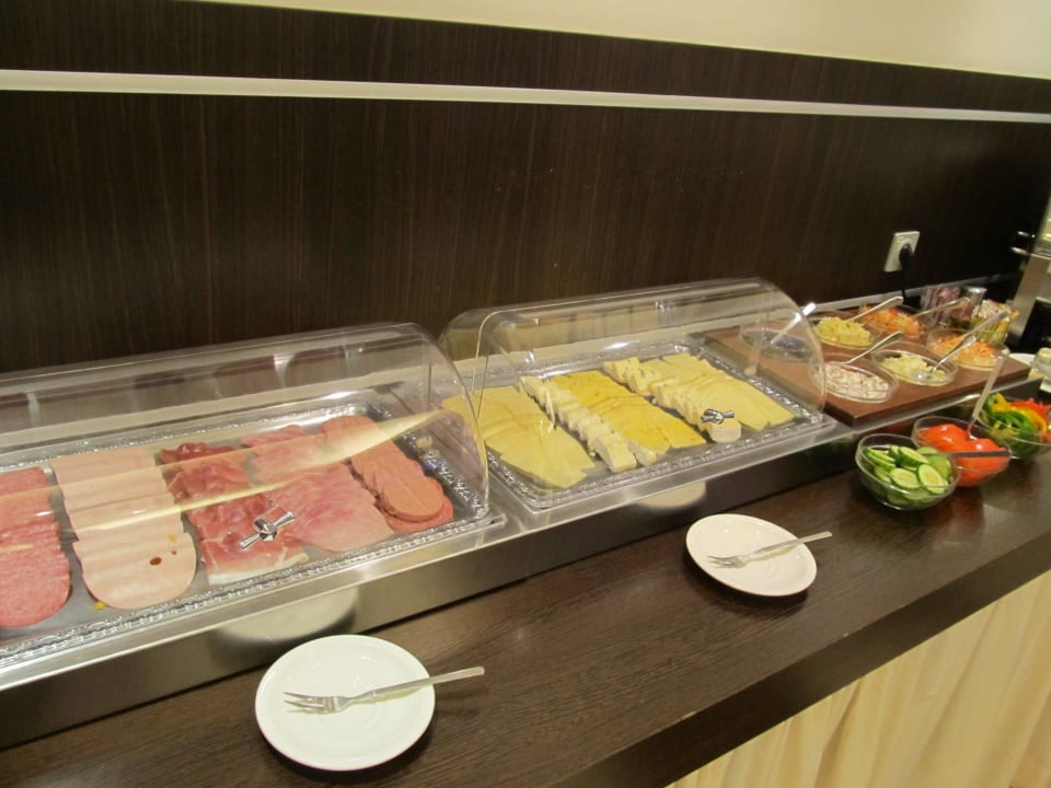 Frühstücksauswahl Ivbergs Hotel Berlin Messe