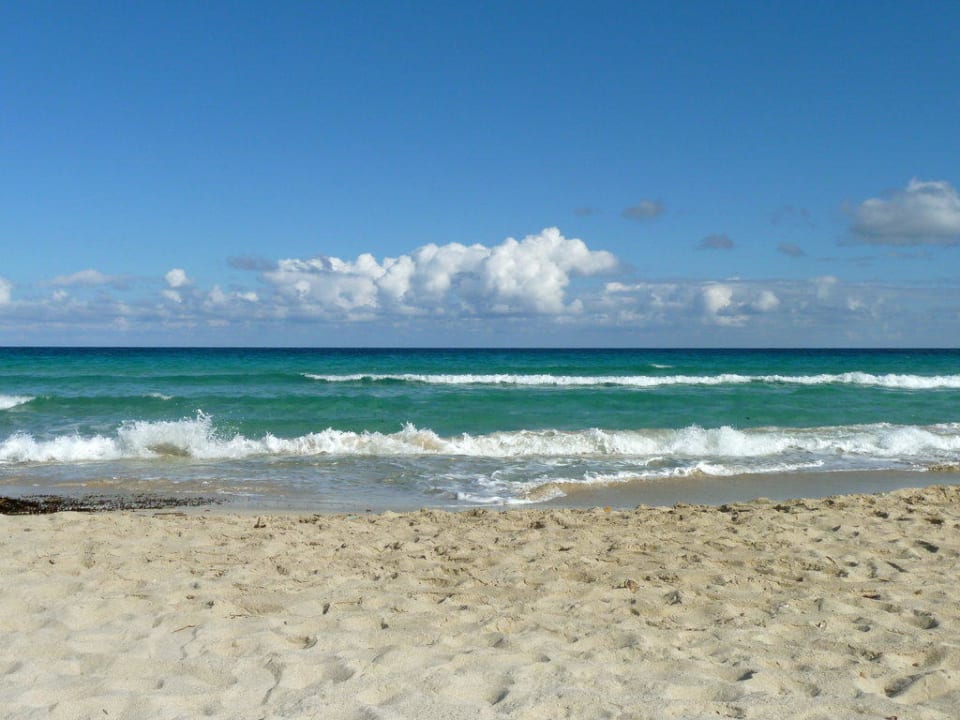 Der wunderschöne Hotelstrand CM Playa del Moro