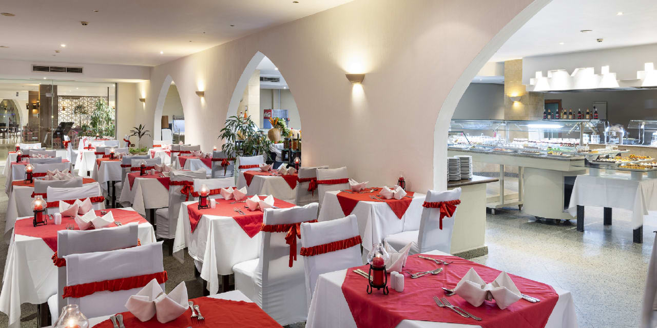 Gastro Three Corners Equinox Beach Resort