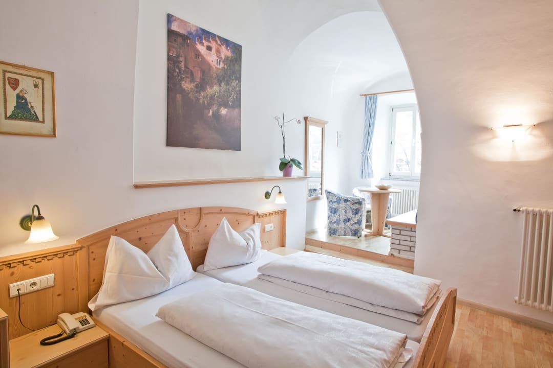 Unsere geräumigen Doppelzimmer Gasthof Walther von der Vogelweide