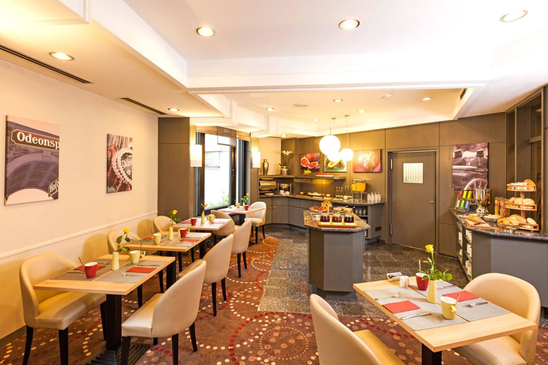 "Breakfast Buffet" Leonardo Hotel Munich City North (München