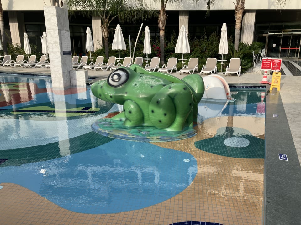 Pool The Sense Deluxe Hotel