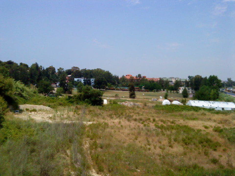 Aussicht von der linken Hotelseite FUN&SUN Smart Hane Sun Hotel