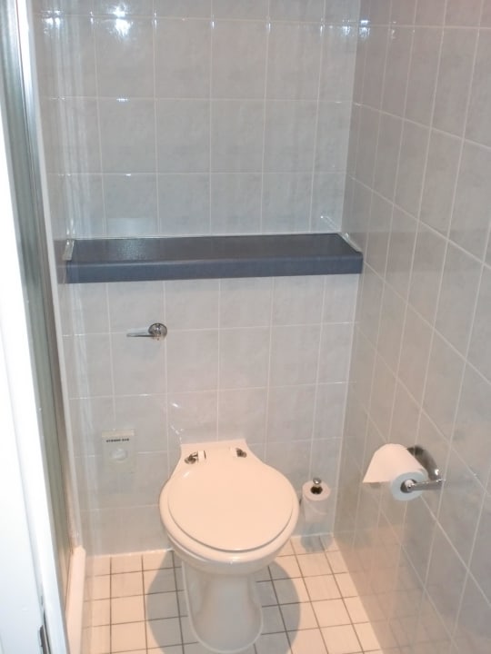 WC Hotel Holiday Inn Express Inn Hammersmith