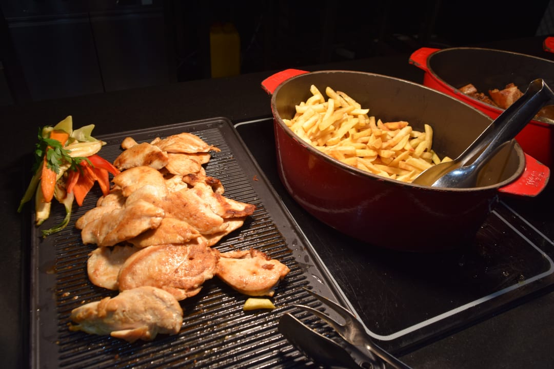 Gastro Falkensteiner Club Funimation Borik