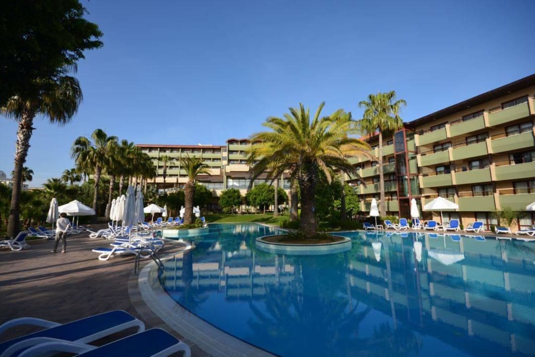 Am Morgen Hotel Grand Side