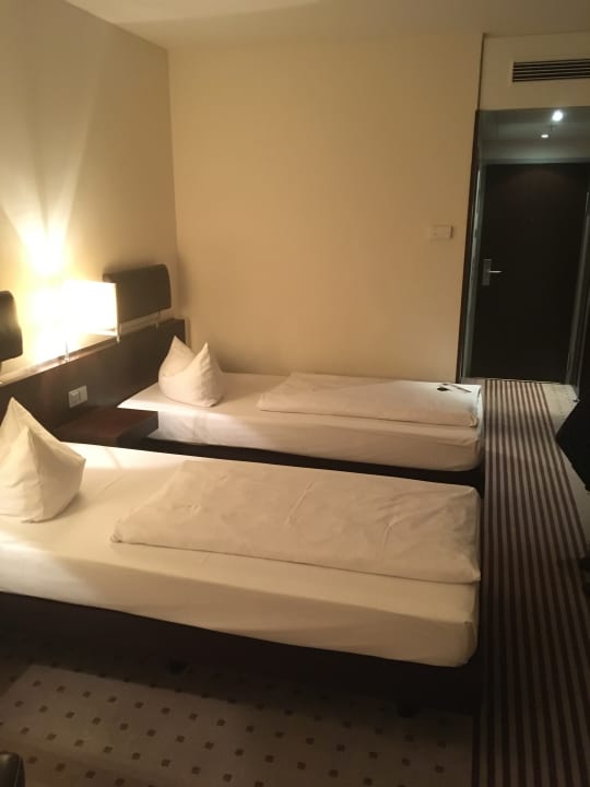 Zimmer Essential by Dorint Frankfurt-Niederrad