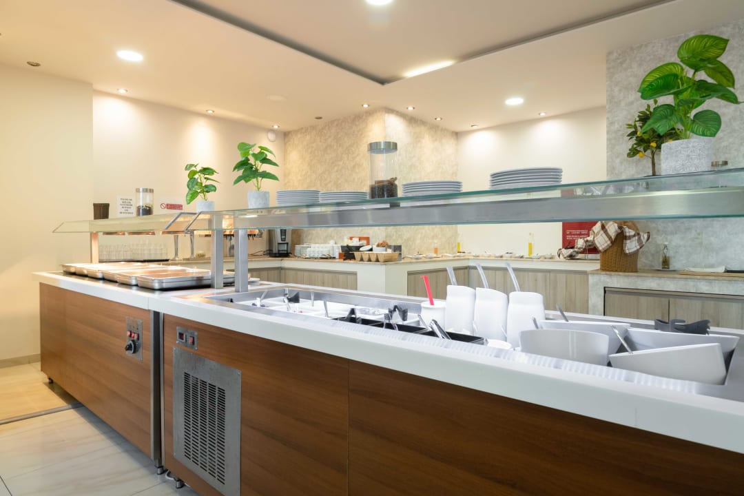 Gastro Karras Hotel