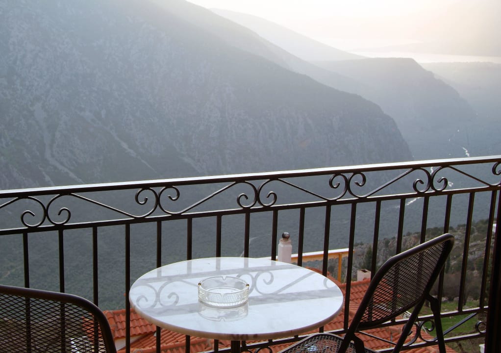 Valley view Hotel Varonos