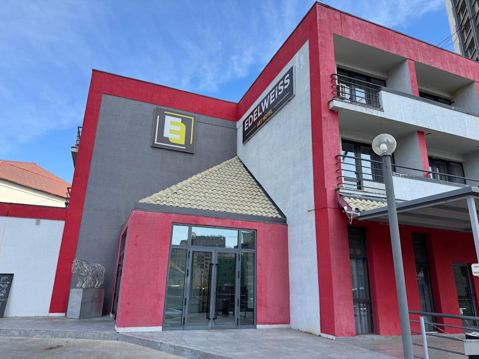 Außenansicht Edelweiss Art Hotel