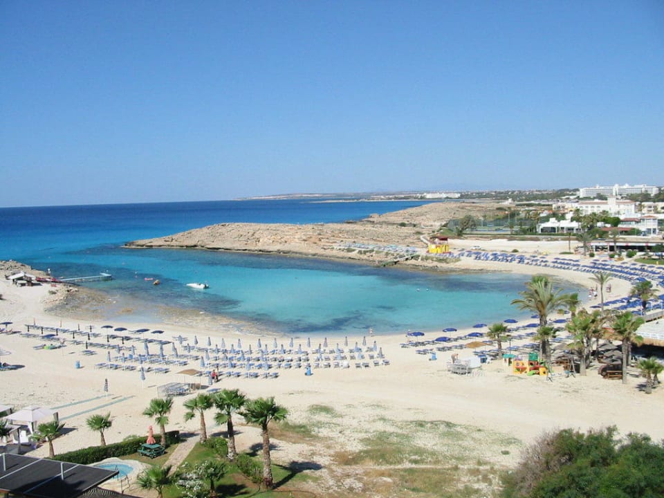 Sandy Bay vom Balkon aus Tasia Maris Gardens