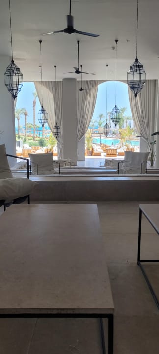 Lobby Serry Beach Resort