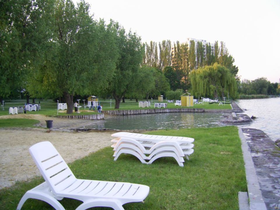 Badeufer Danubius Hotel Marina