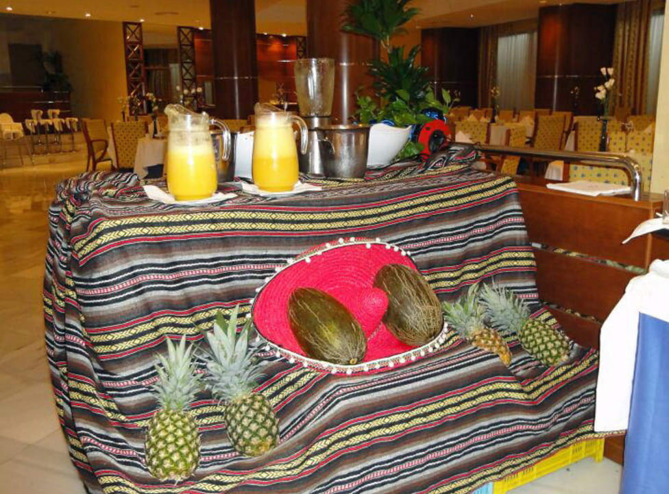 Einladung zum Essen Hotel Serrano Palace