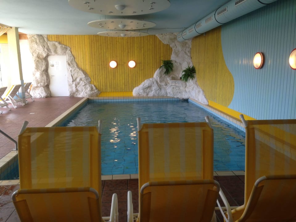 Das kleine Schwimmbad Sonnenhotel Zaubek